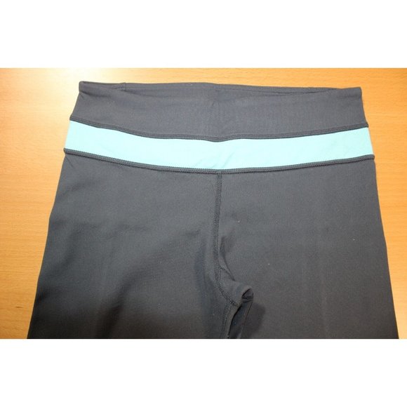 Womens Lululemon Cropped Capri Leggings Sz: 4 Gray Athletic Activewear Yoga Run - Picture 2 of 6